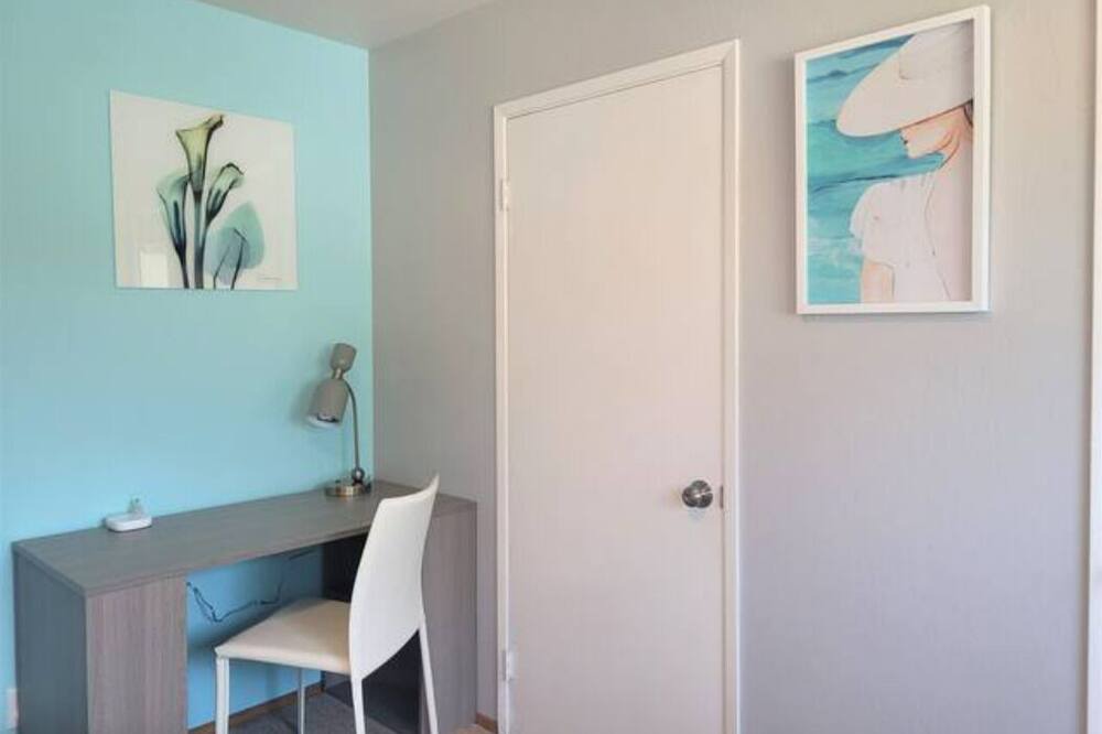 Photo of Bedroom in Old Mountain View