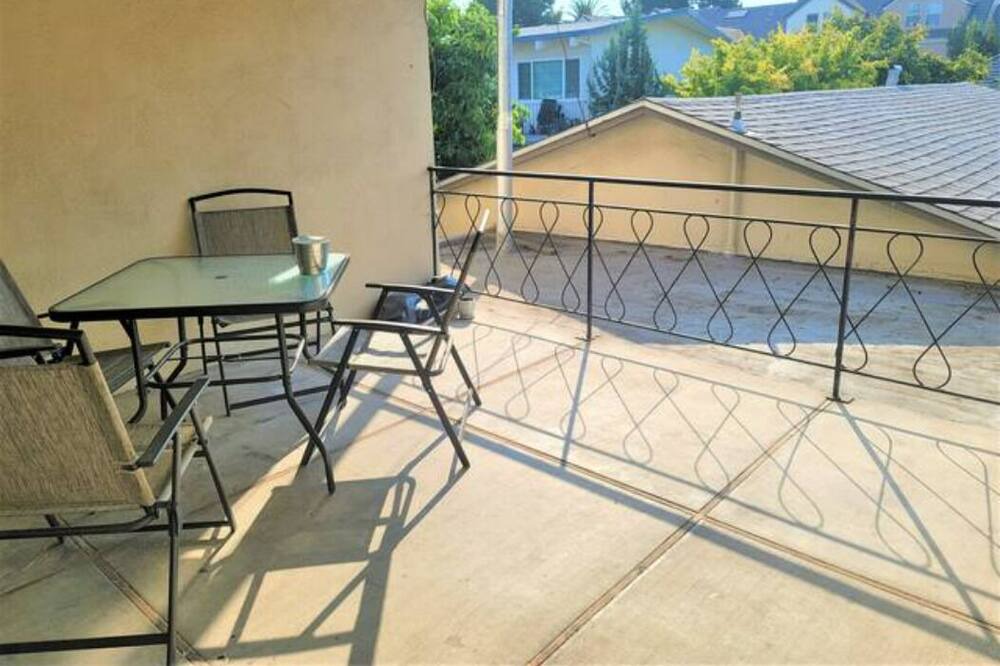 Photo of Patio Balcony in Old Mountain View