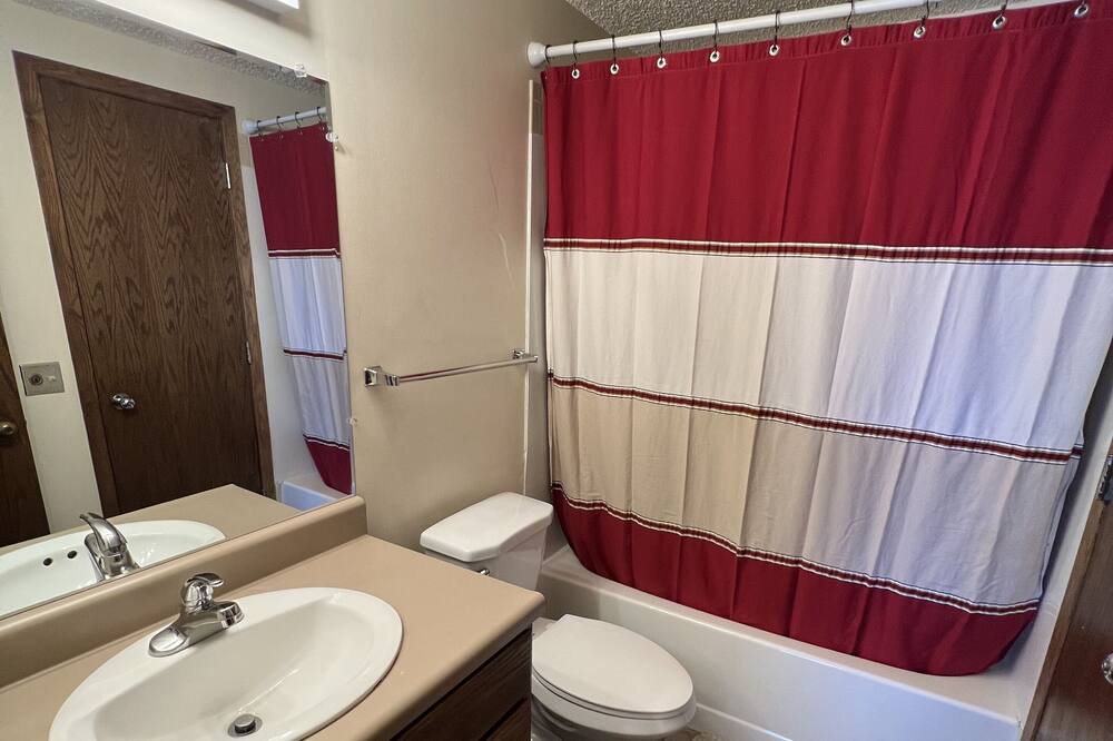 Photo of Bathroom in Grand Island