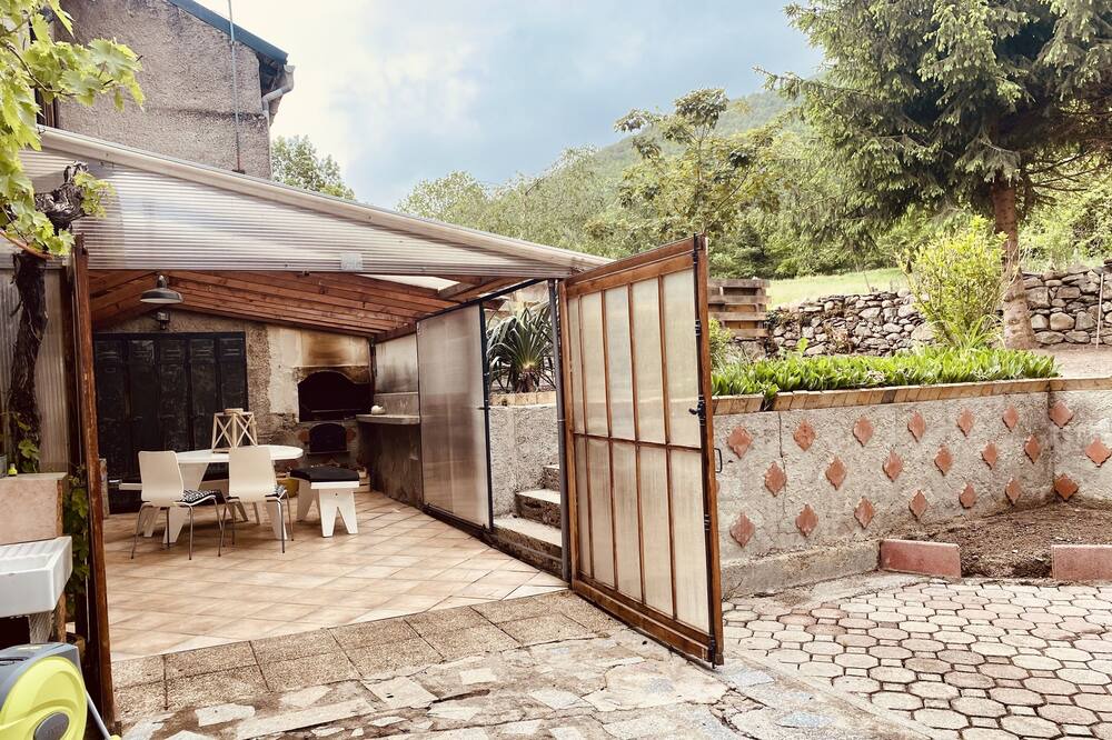 Photo of Patio Balcony in Albies