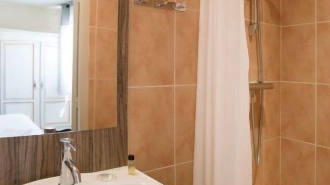 Photo of Bathroom in Callian