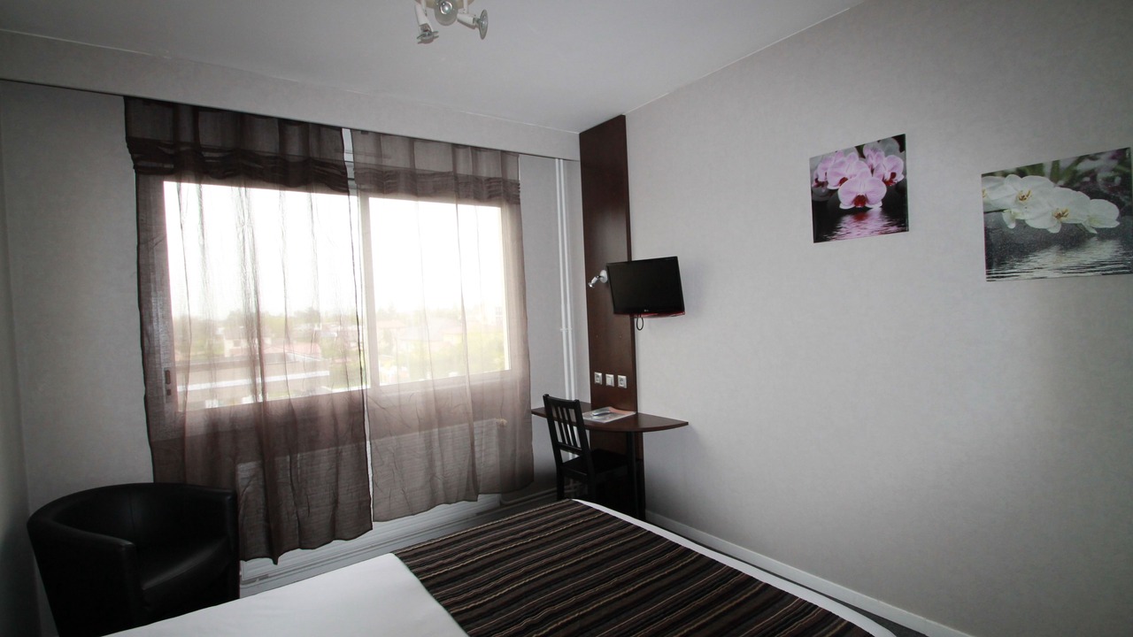 Photo of Bedroom in Saint-Priest