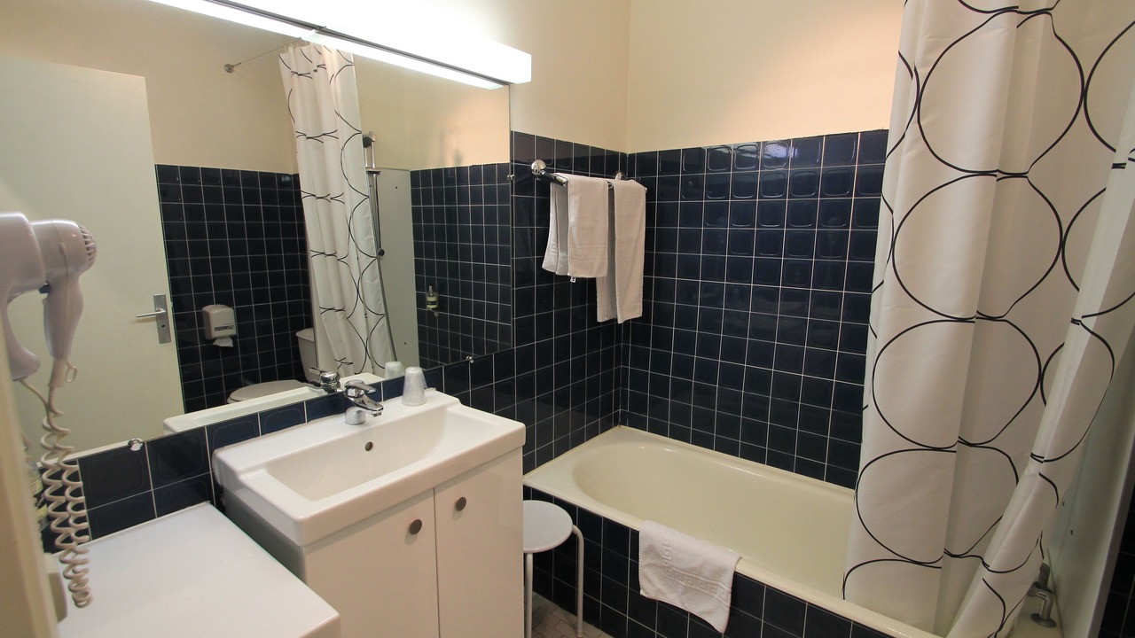 Photo of Bathroom in Saint-Priest