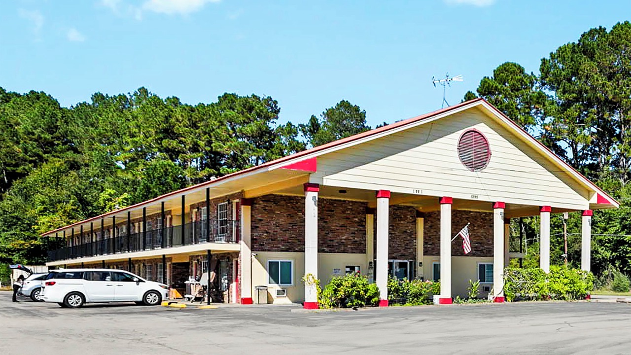 Photo of Outdoor in Prentiss