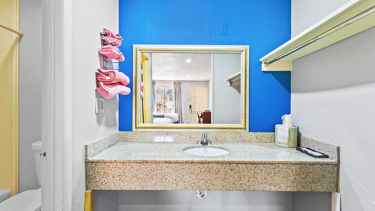 Photo of Bathroom in Prentiss