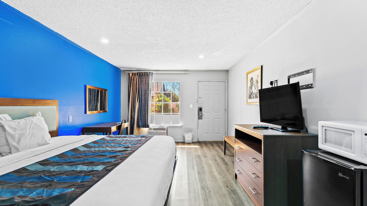 Photo of Bedroom in Prentiss