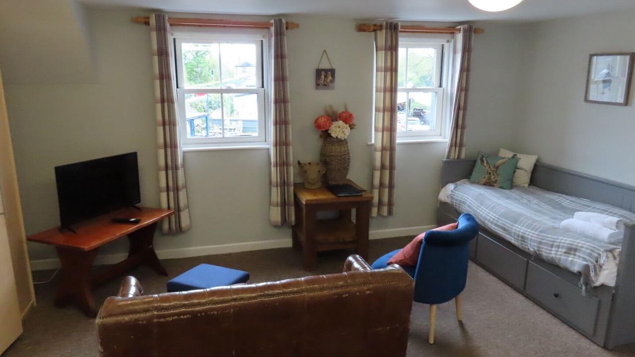 Photo of Bedroom in Lechlade