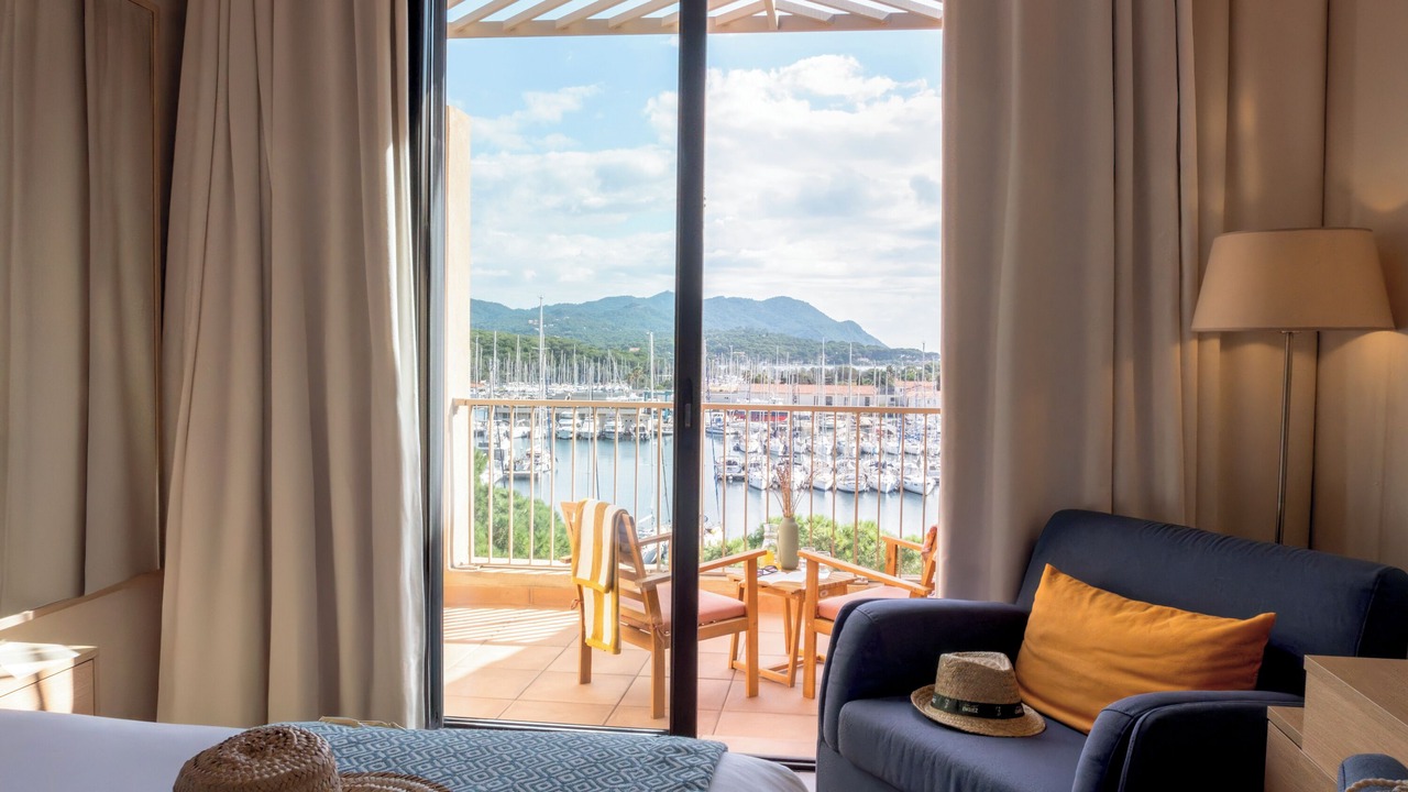 Photo of Bedroom in Six-Fours-les-Plages