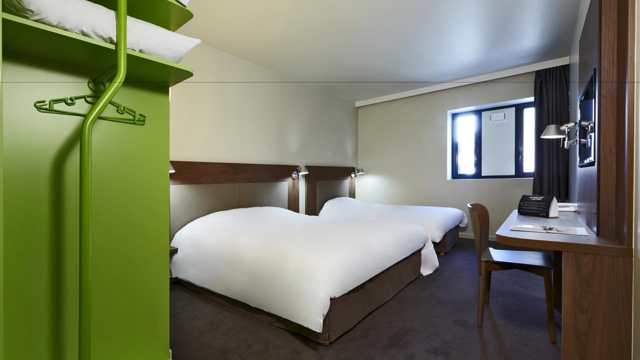 Photo of Bedroom in Saint Nicolas - Charles III - Ville vieille - Trois Maisons - Leopold