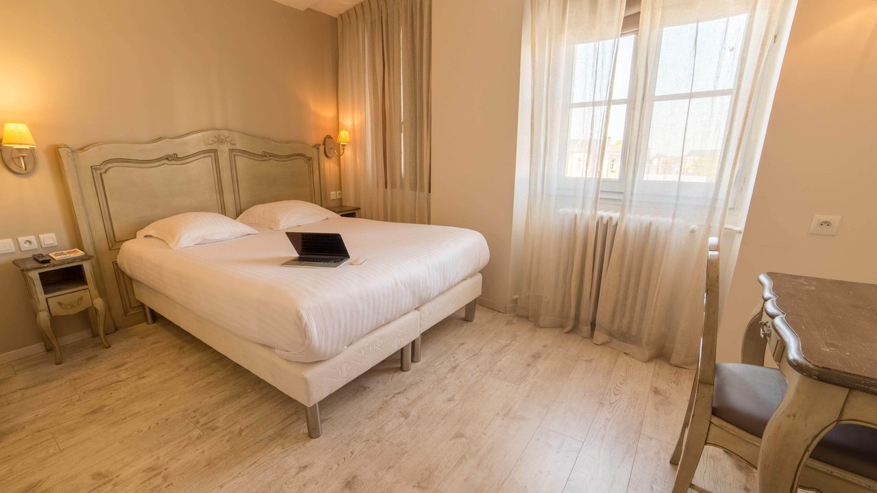 Photo of Bedroom in Chartres