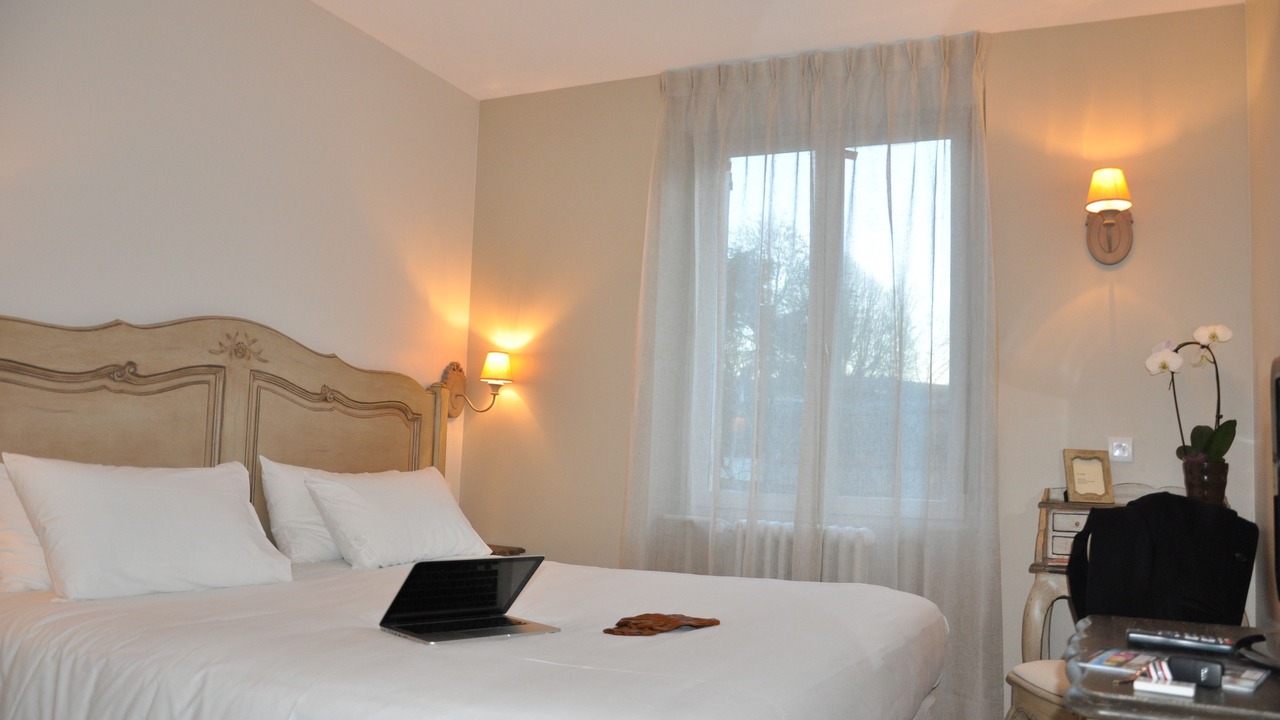 Photo of Bedroom in Chartres