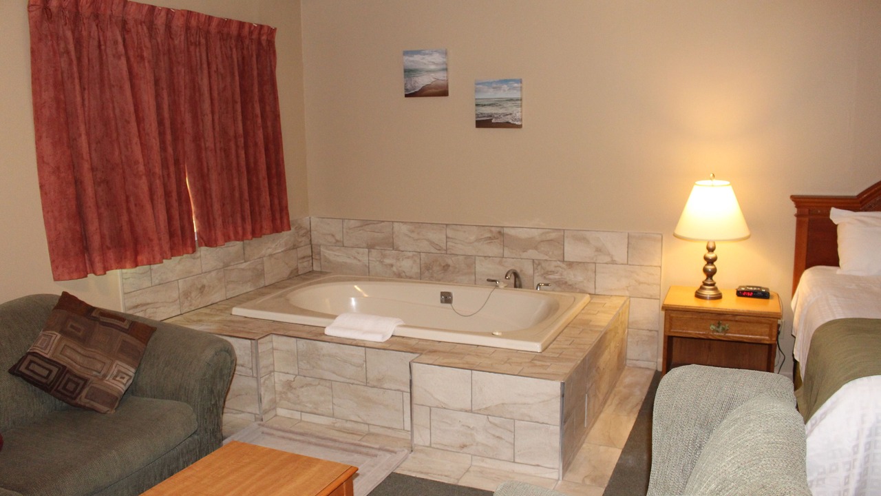 Photo of Bedroom in Gananoque