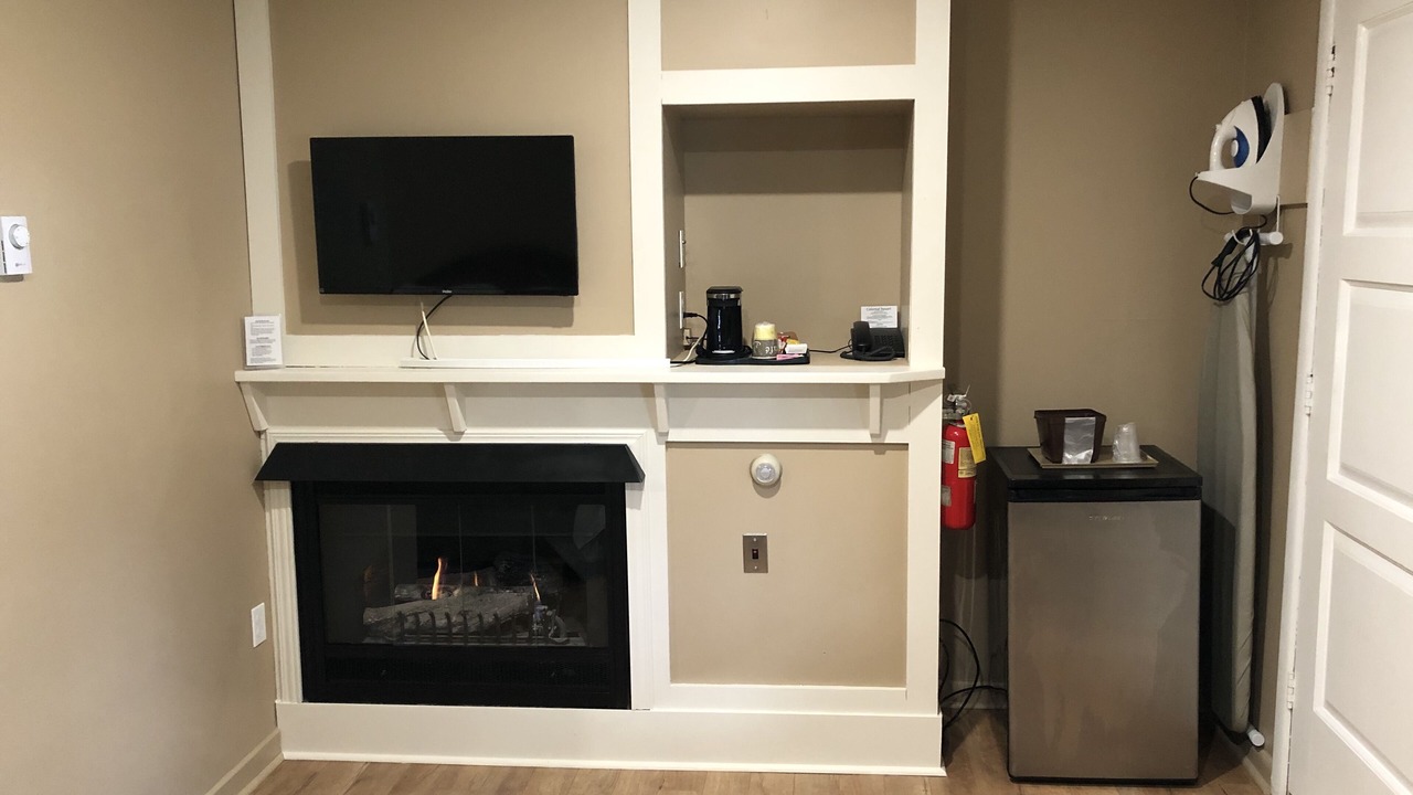 Photo of Bedroom in Gananoque