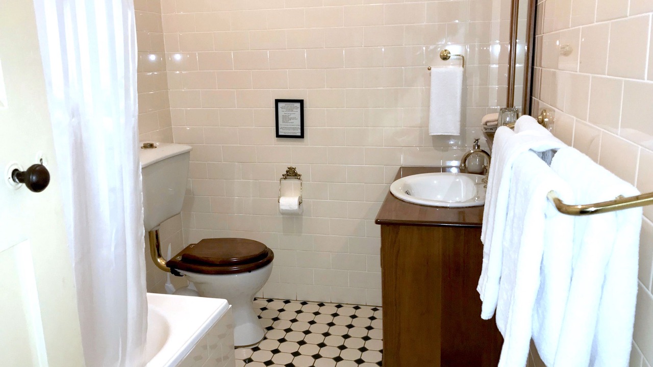 Photo of Bathroom in Medlow Bath