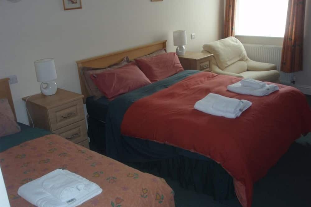 Photo of Bedroom in Barns Green