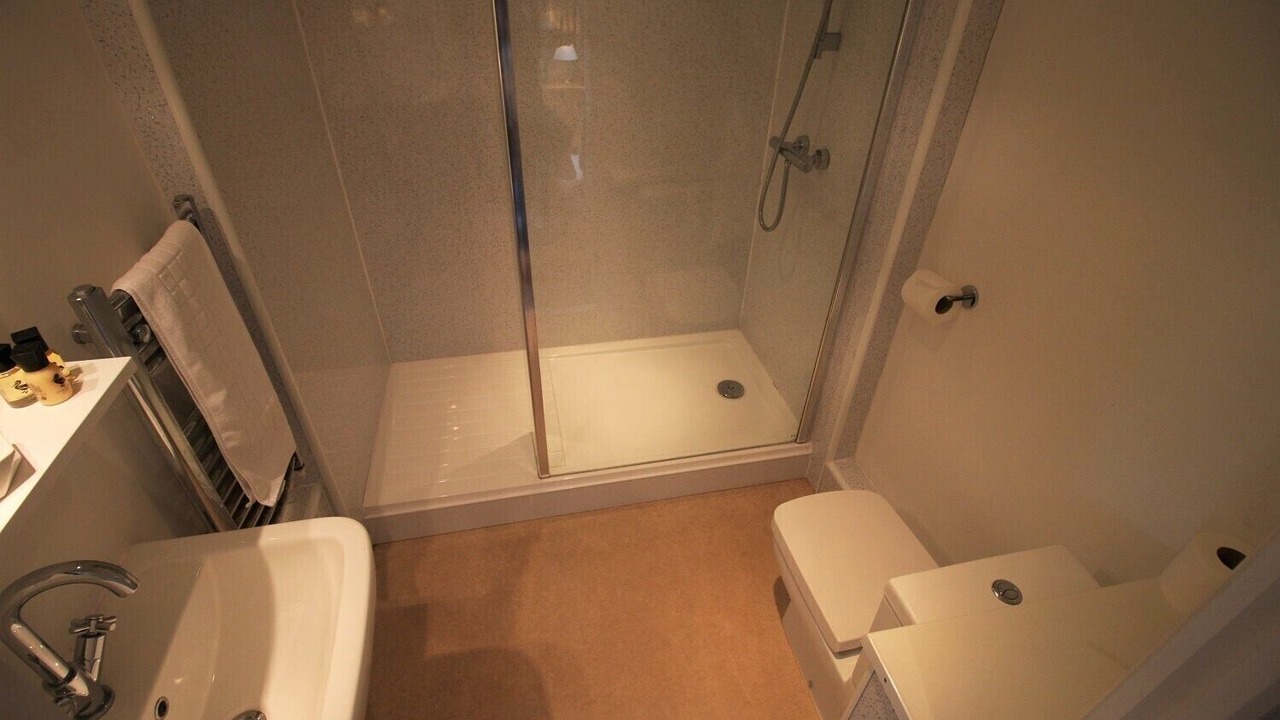 Photo of Bathroom in Burghclere