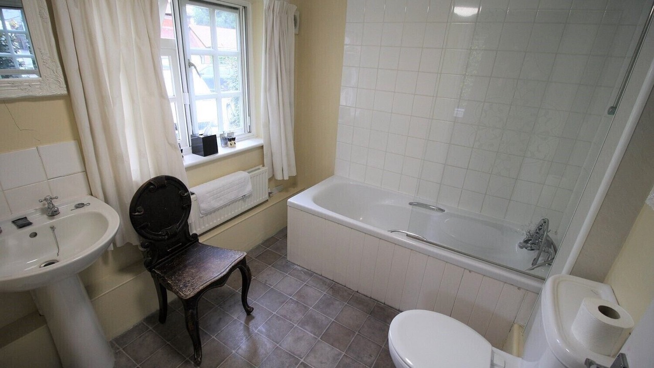 Photo of Bathroom in Burghclere