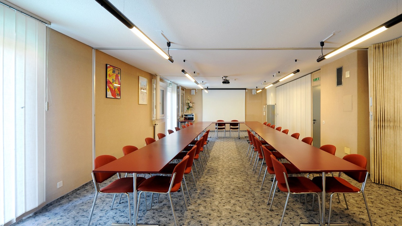 Photo of Others in Orbe