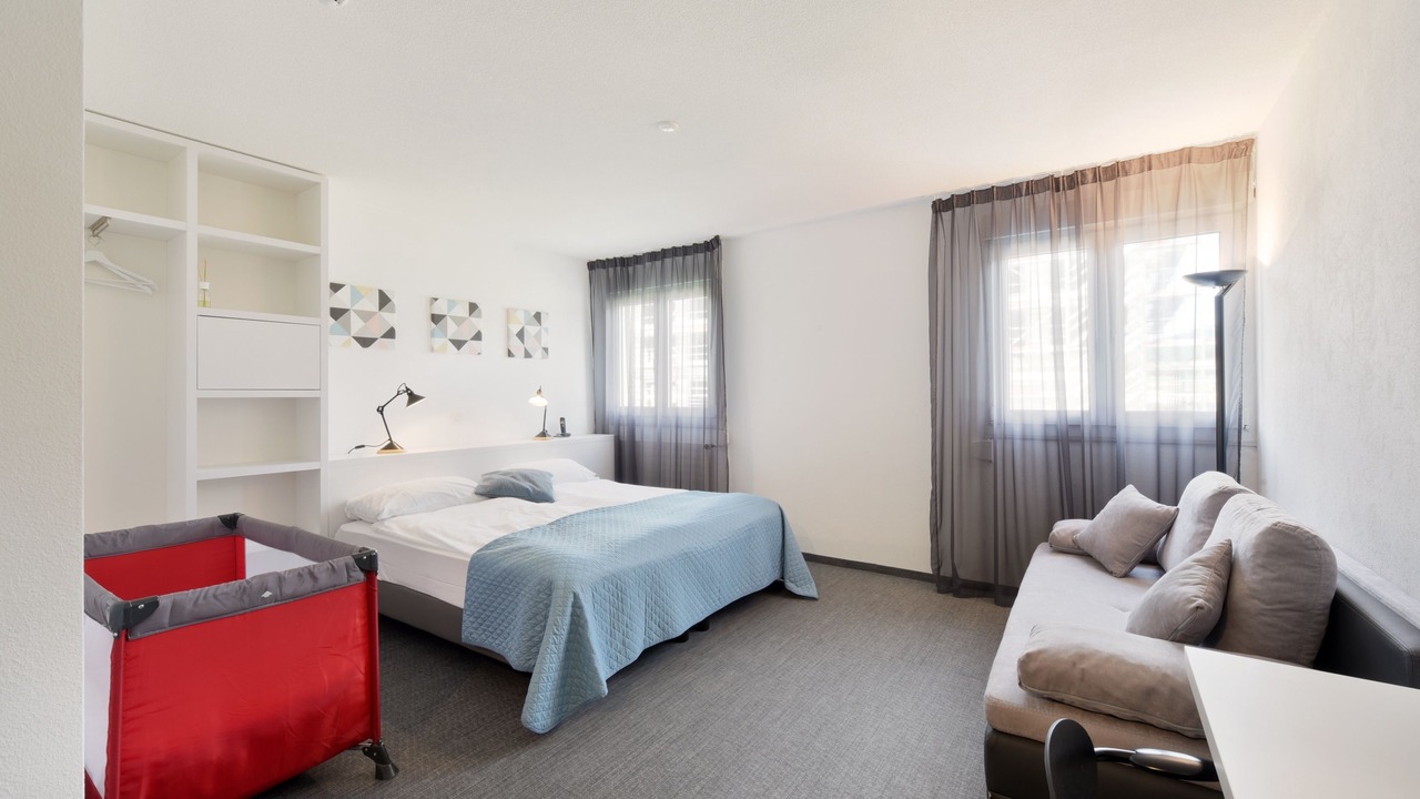 Photo of Bedroom in Orbe
