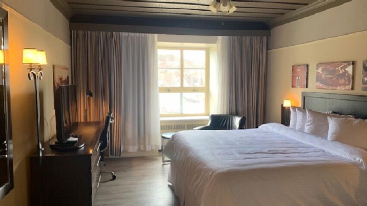 Photo of Bedroom in Baie Comeau