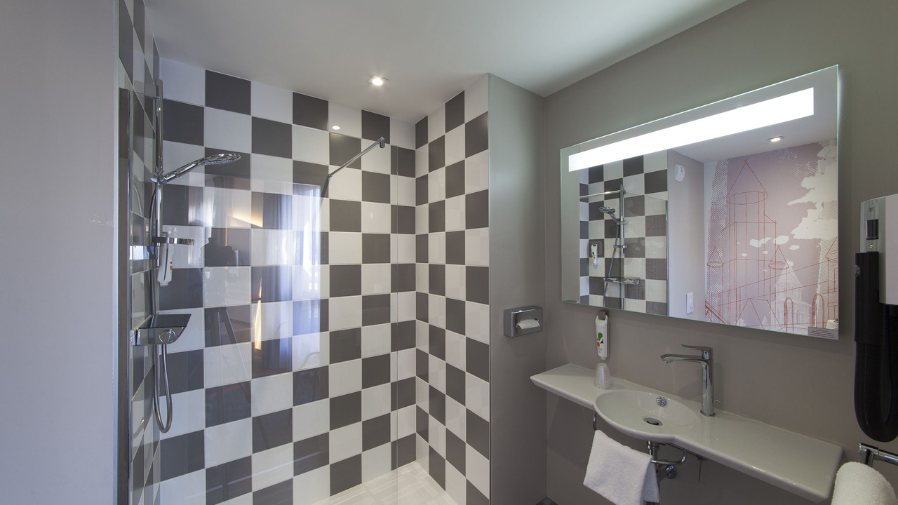 Photo of Bathroom in Poitiers