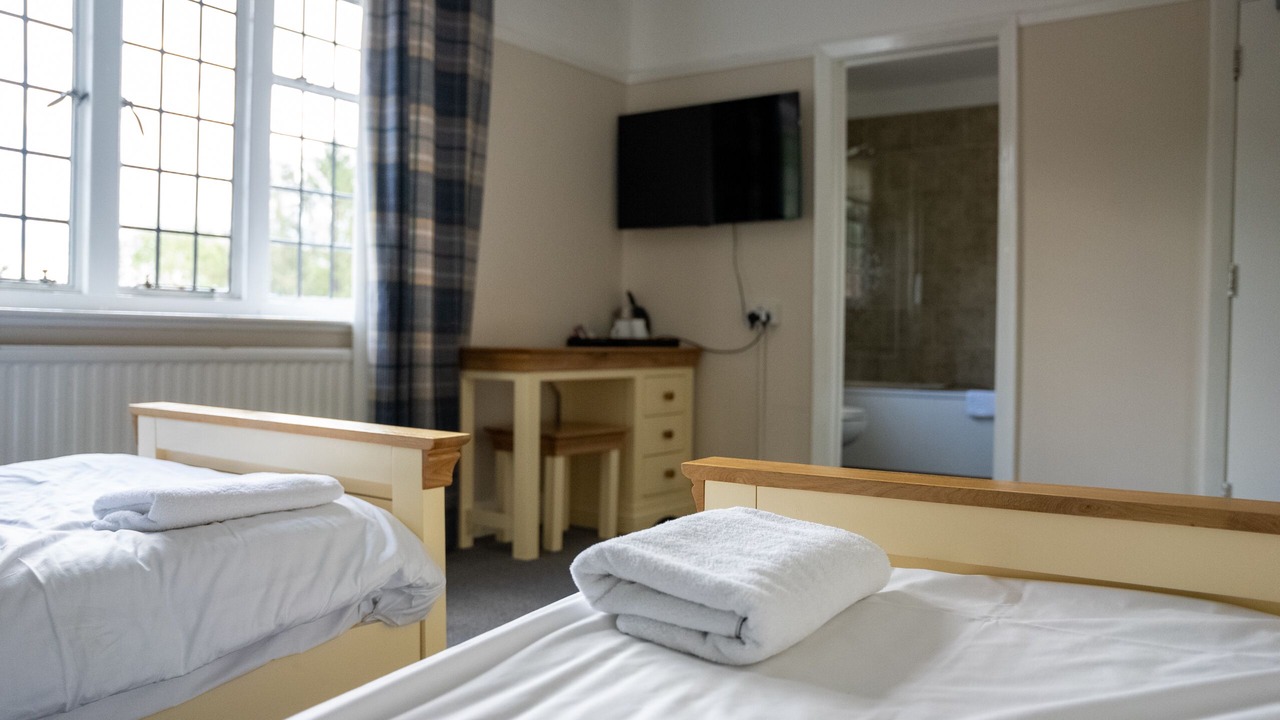 Photo of Bedroom in Lingfield