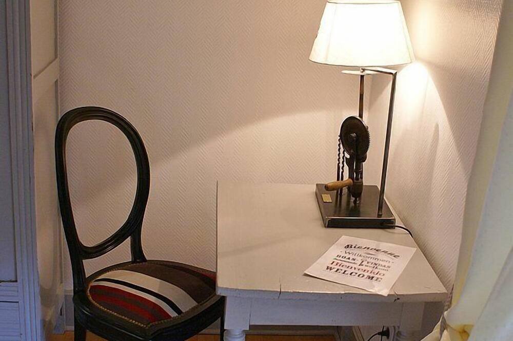Photo of Bedroom in Caussade