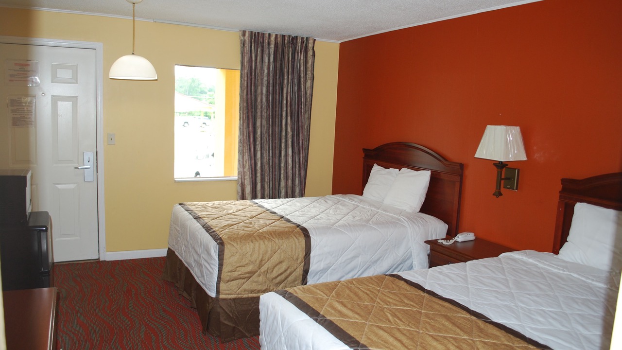 Photo of Bedroom in Calhoun