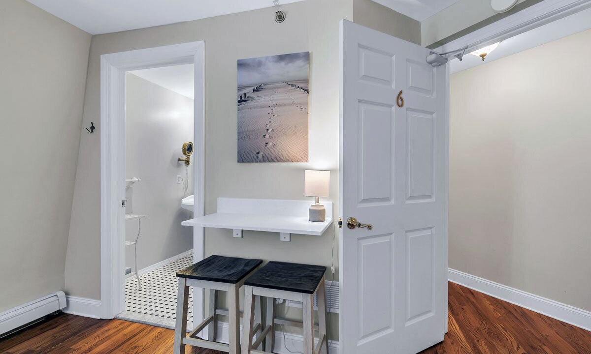 Photo of Livingroom in Wall