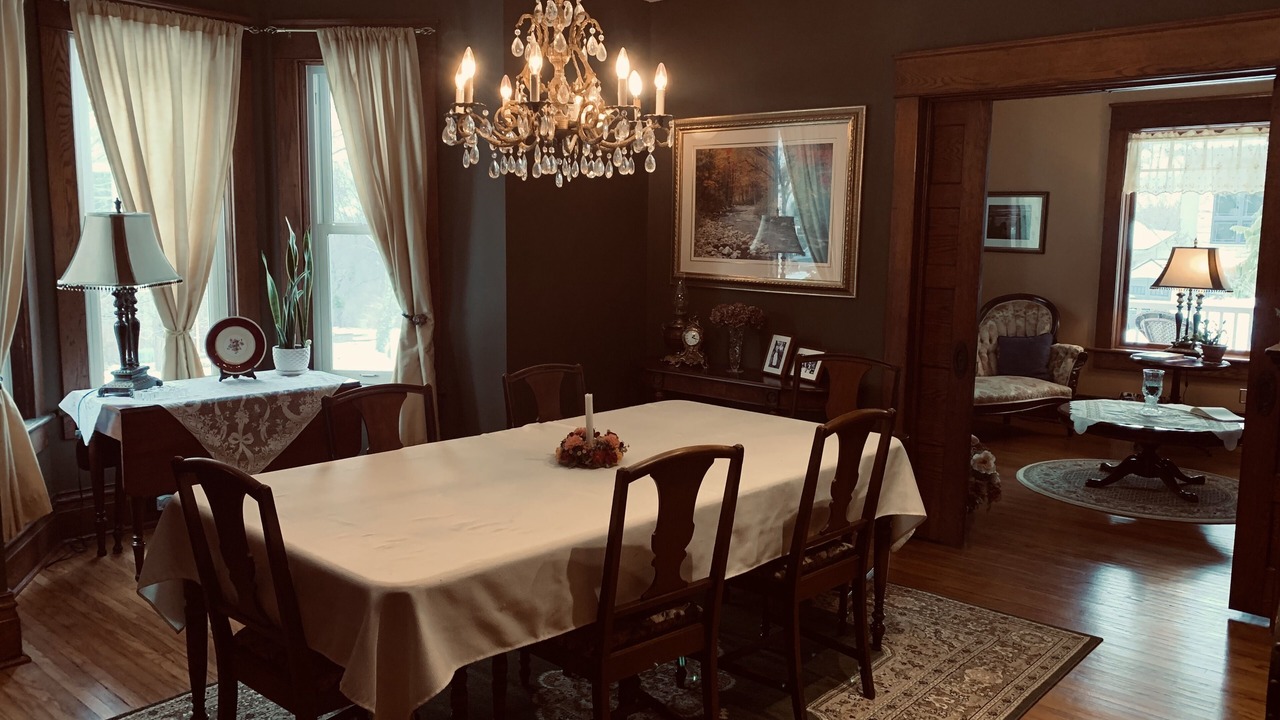 Photo of Livingroom in Queenston