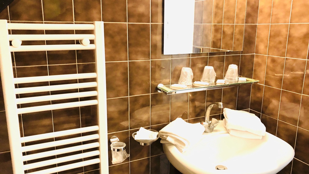 Photo of Bathroom in Arrayou-Lahitte