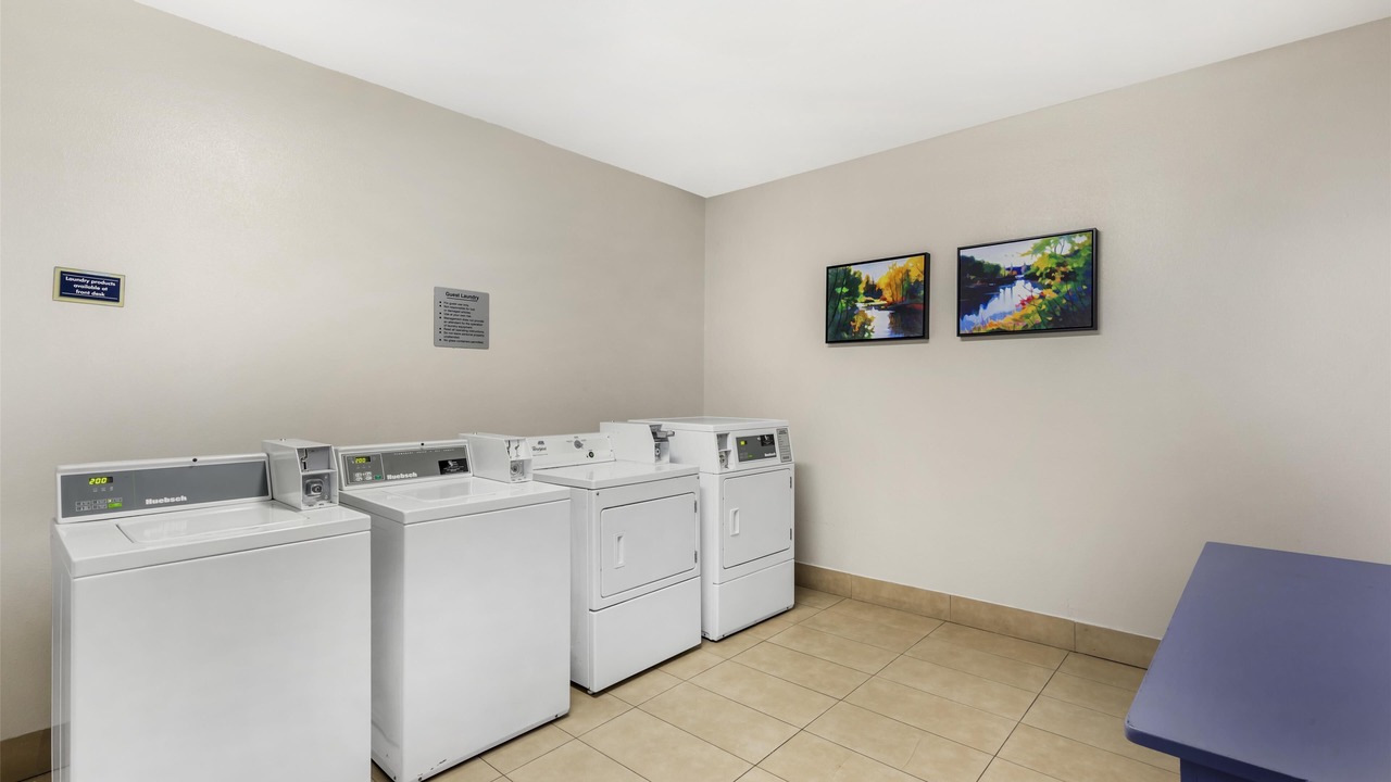 Photo of Bedroom in Forest Hill