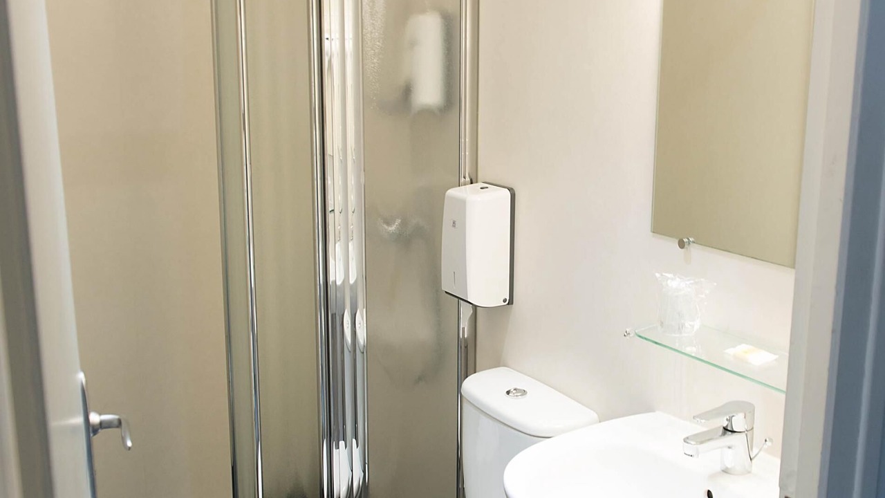 Photo of Bathroom in Montmorillon