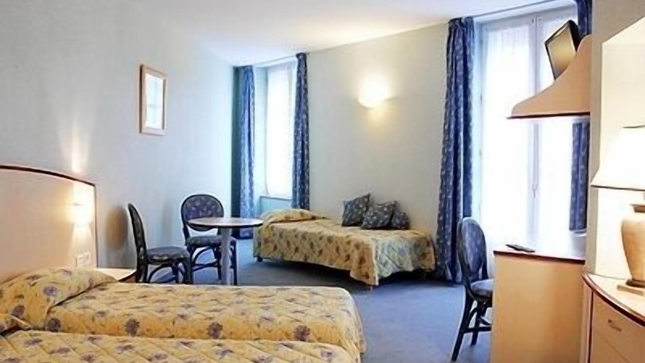 Photo of Bedroom in Montmorillon