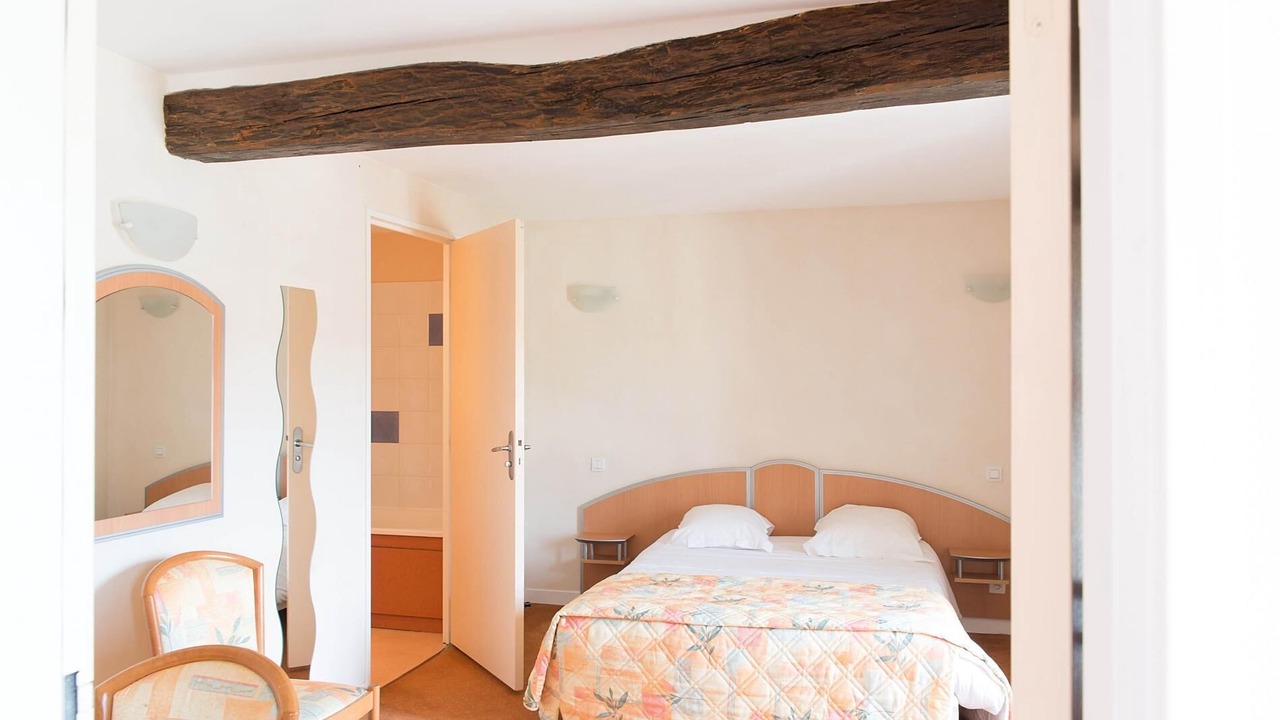 Photo of Bedroom in Montmorillon