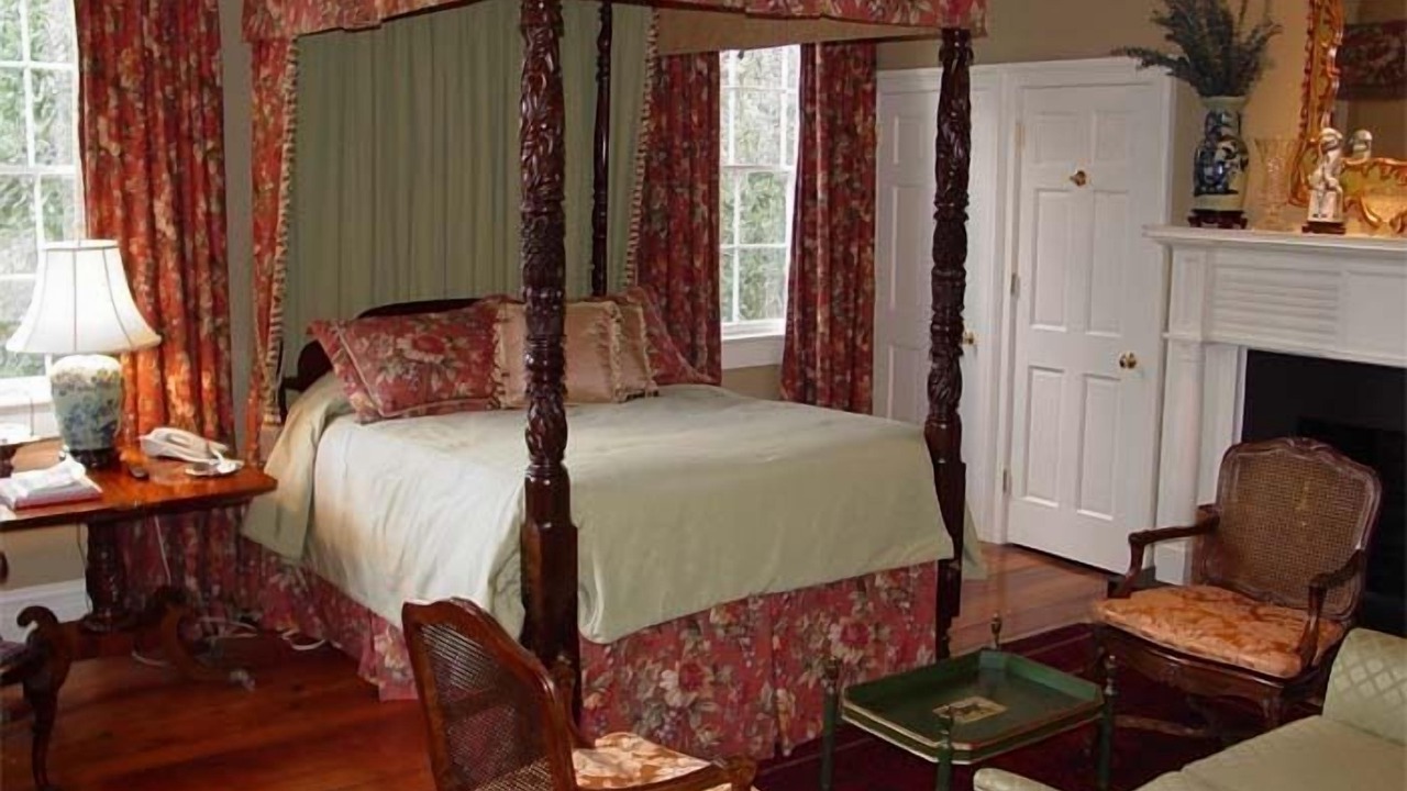 Photo of Others in Historic Downtown Savannah