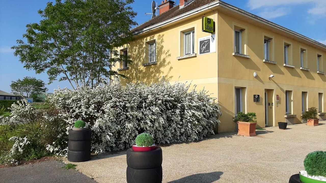 Photo of Outdoor in Chartronges