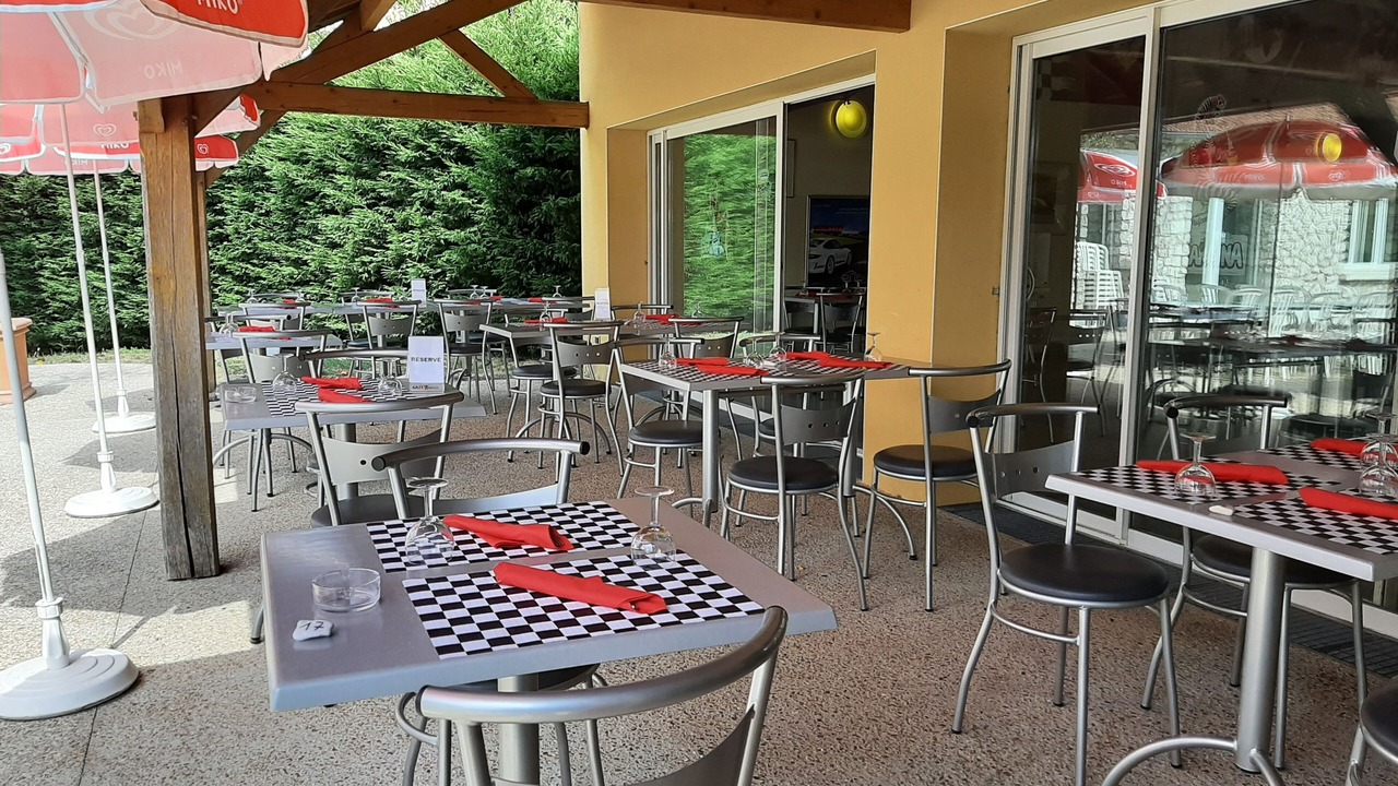 Photo of Outdoor in Chartronges