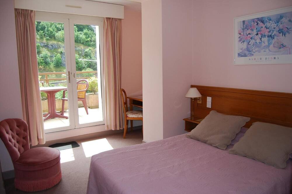 Photo of Bedroom in Rocamadour