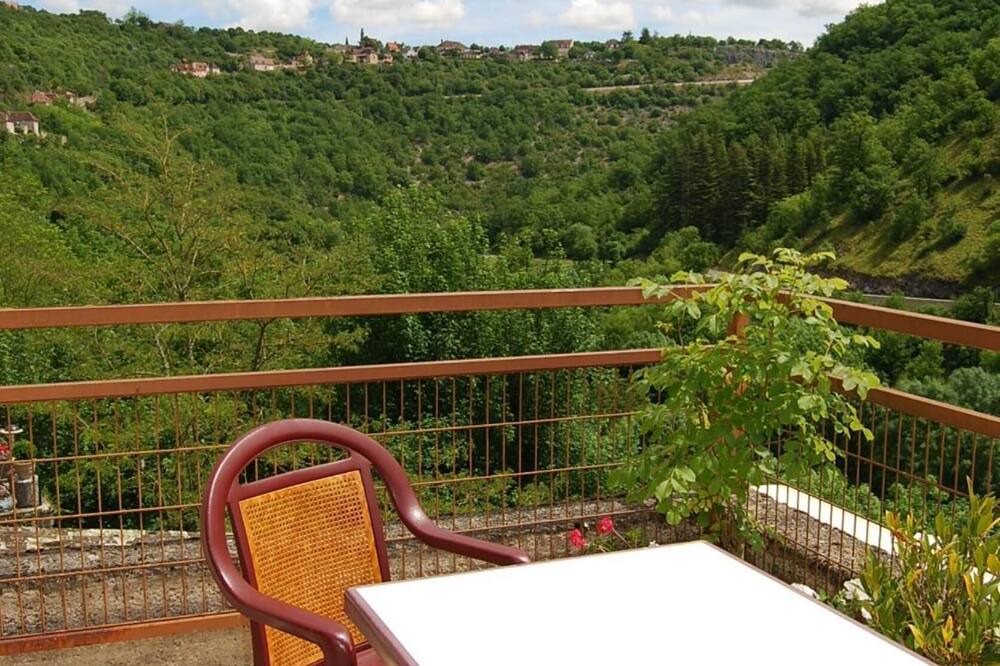 Photo of Patio Balcony in Rocamadour
