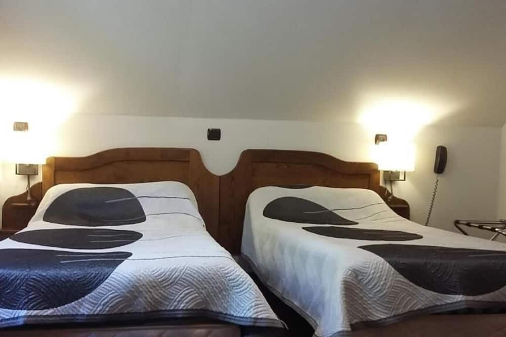 Photo of Bedroom in Saint-Chely-du-Tarn