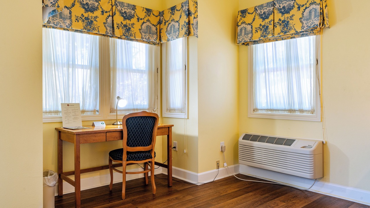 Photo of Bedroom in Napa