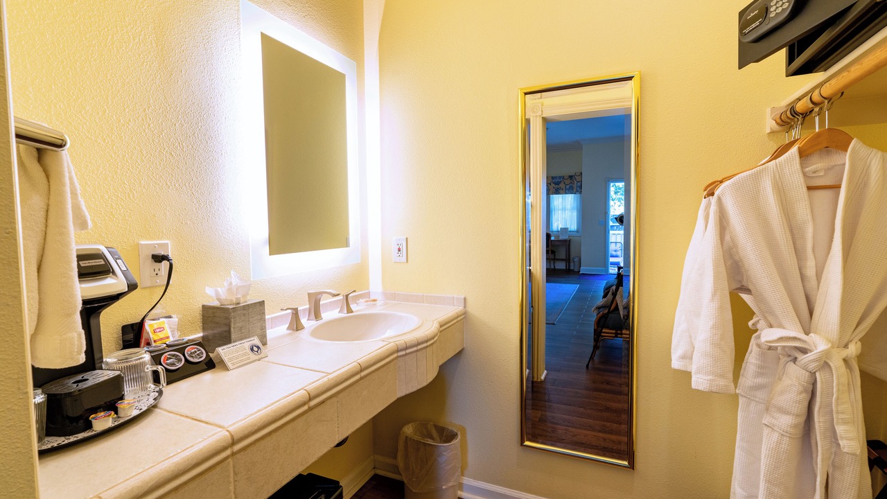 Photo of Bedroom in Napa