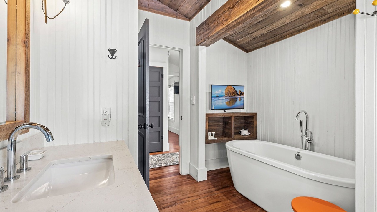 Photo of Bathroom in Comfort