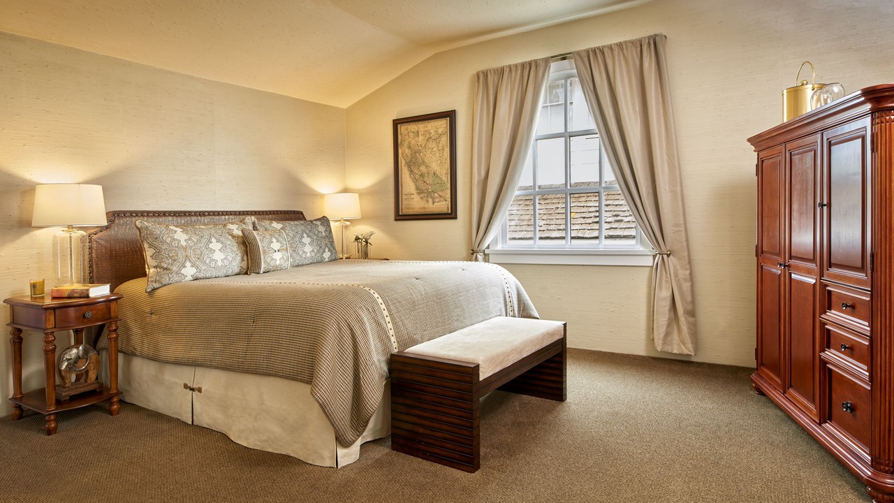 Photo of Bedroom in Yountville