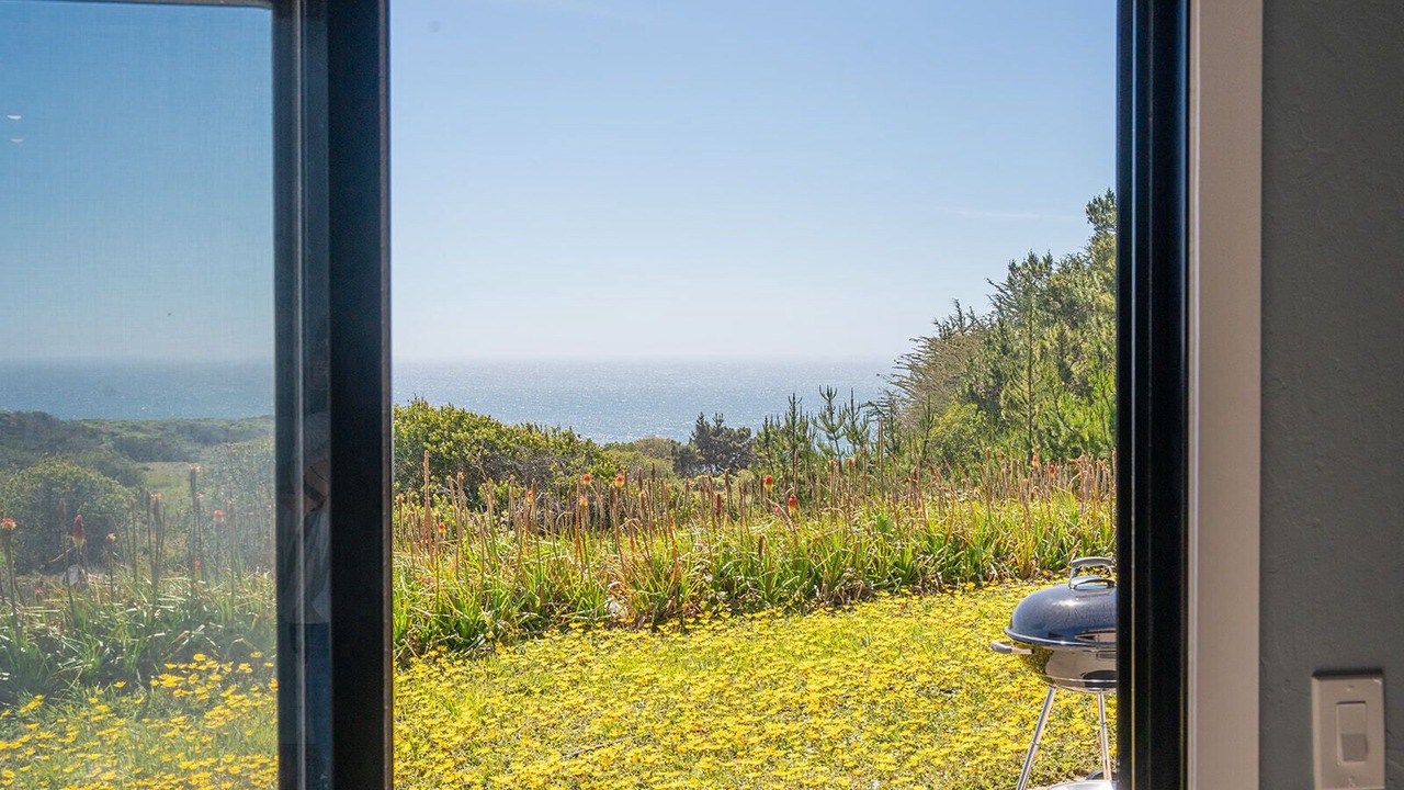 Photo of Bedroom in Timber Cove