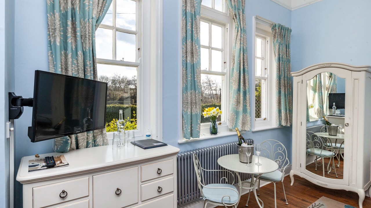 Photo of Bedroom in Westbrook Court