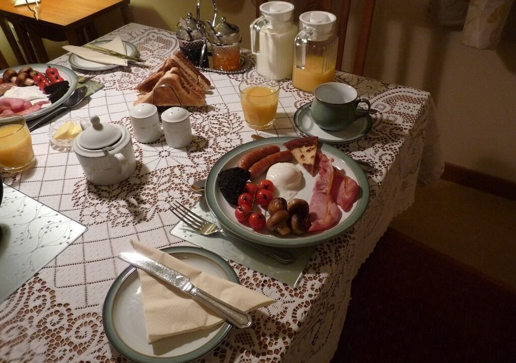 Photo of Others in Mauchline