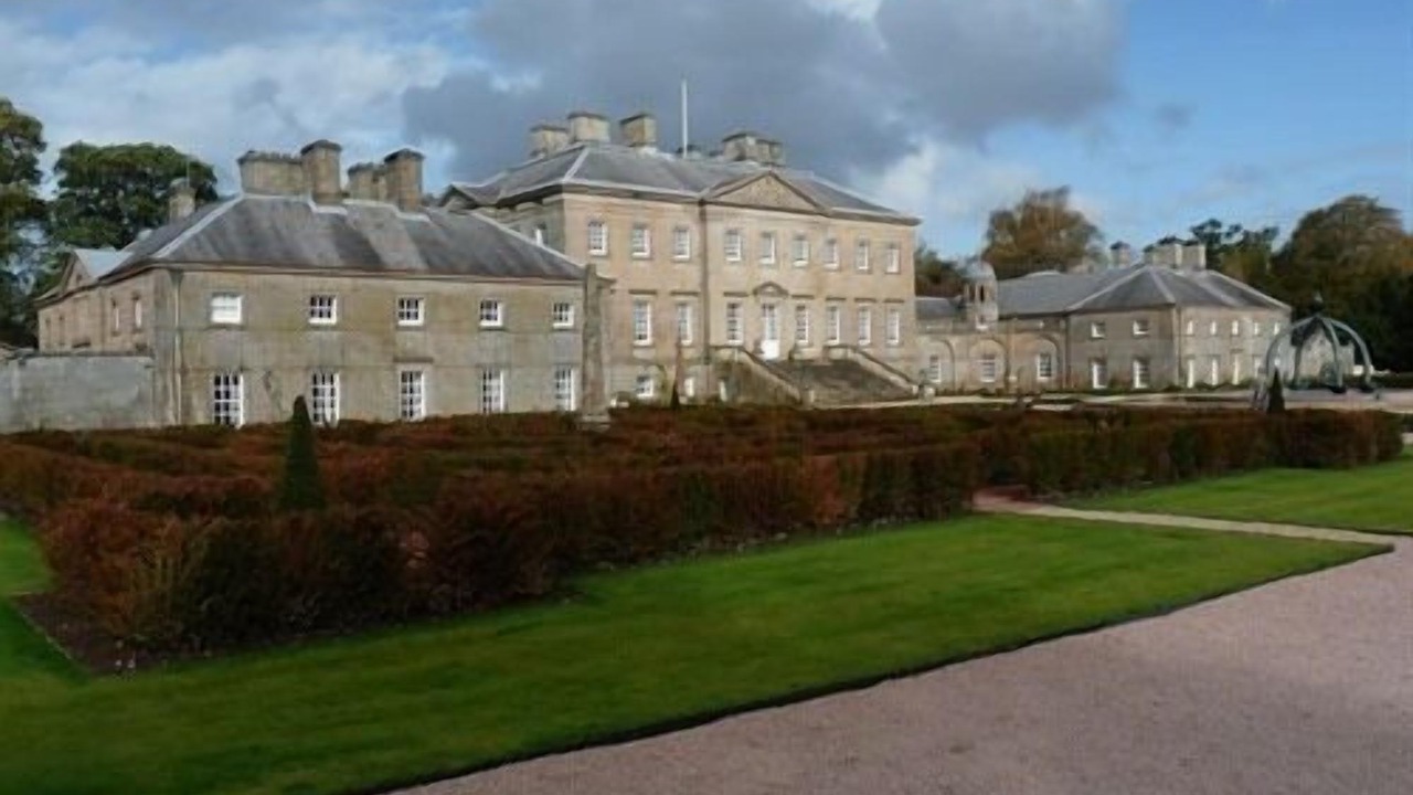 Photo of Others in Mauchline