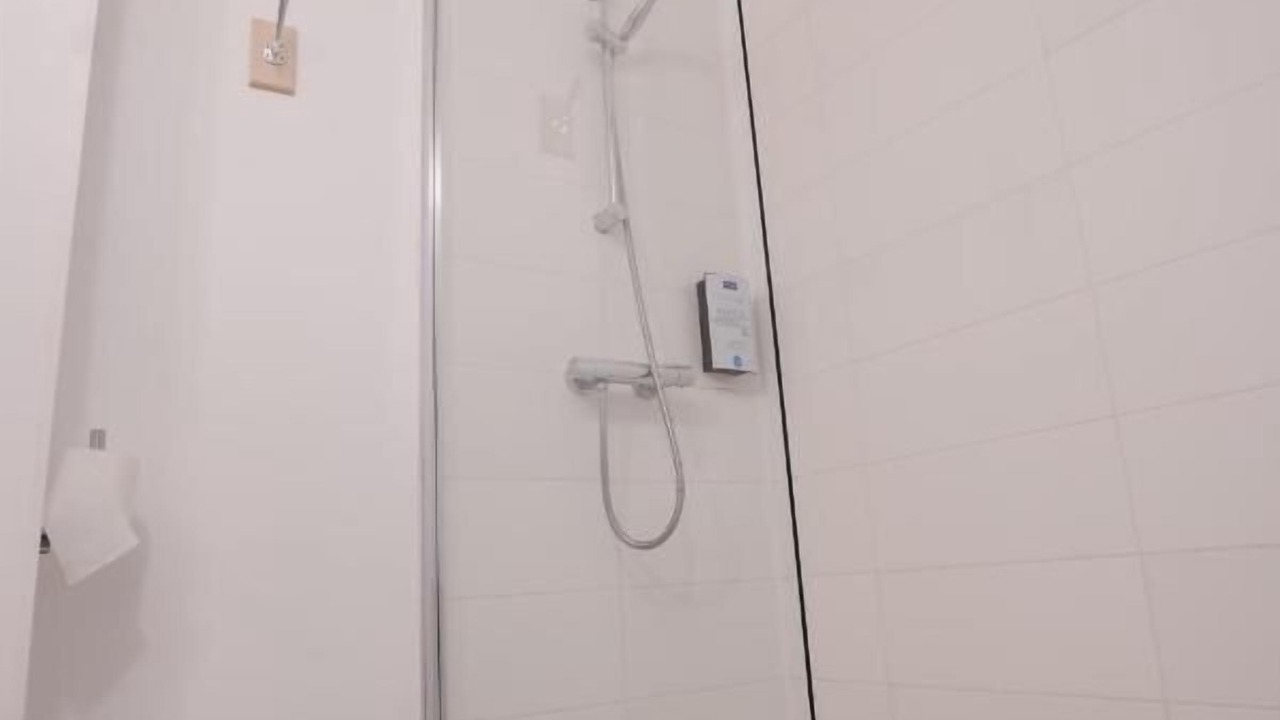 Photo of Bathroom in Cholet